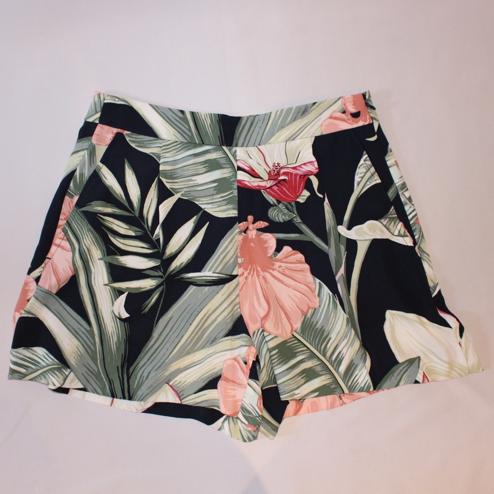 Ann Taylor Summer Shorts.